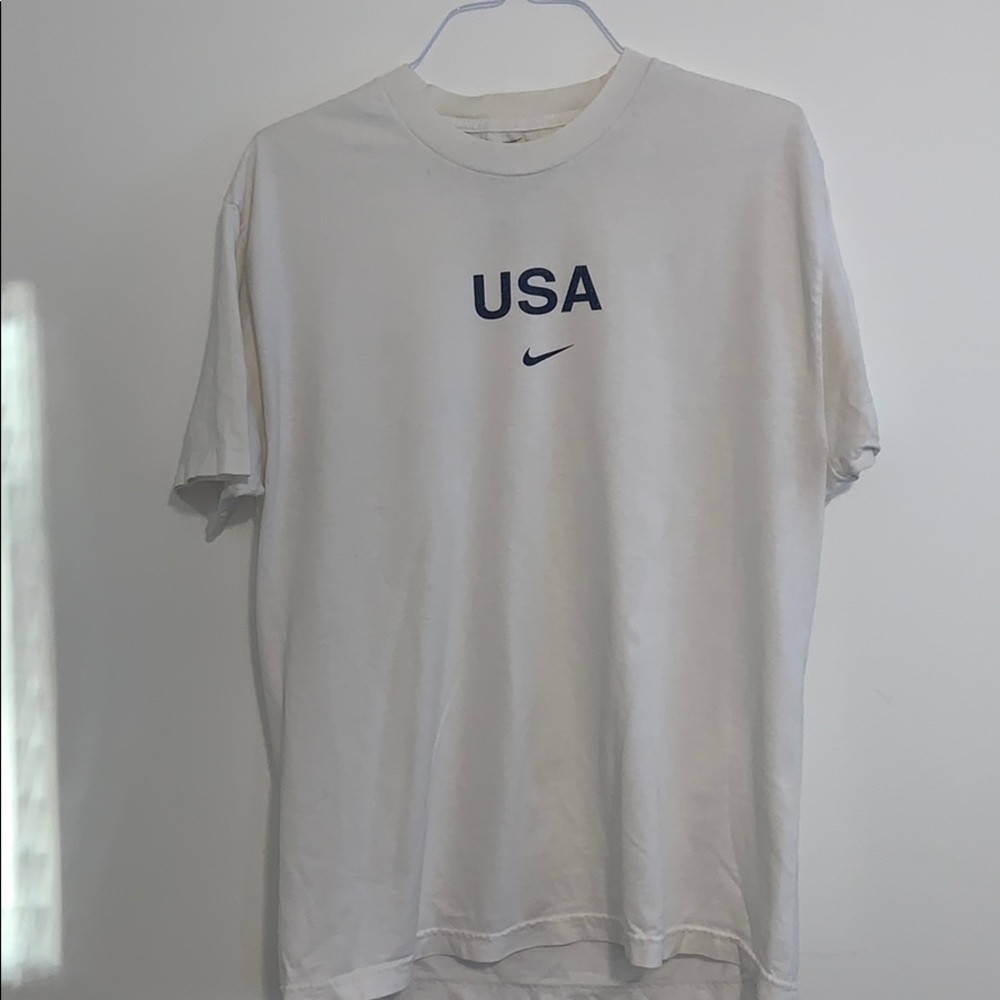 Nike USA Tee ~ Size L